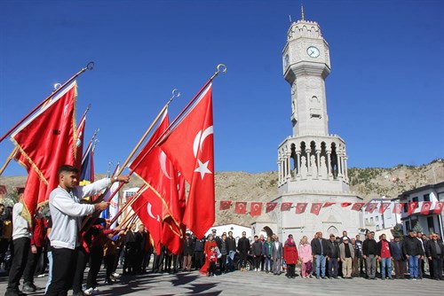 Cumhuriyetimizin Kuruluşu Coşkuyla Kutlandı