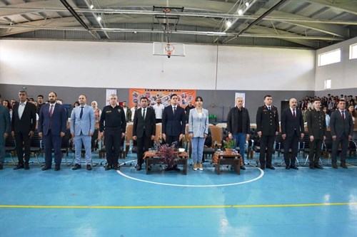 19 Mayıs Atatürk'ü Anma Gençlik ve Spor Bayramı İlçemiz Kutlamaları Tertip Edildi