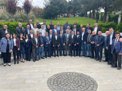 Kaymakamımız İstanbul'da İş Adamları ve Dernek Yönetimleri ile Biraraya Geldi